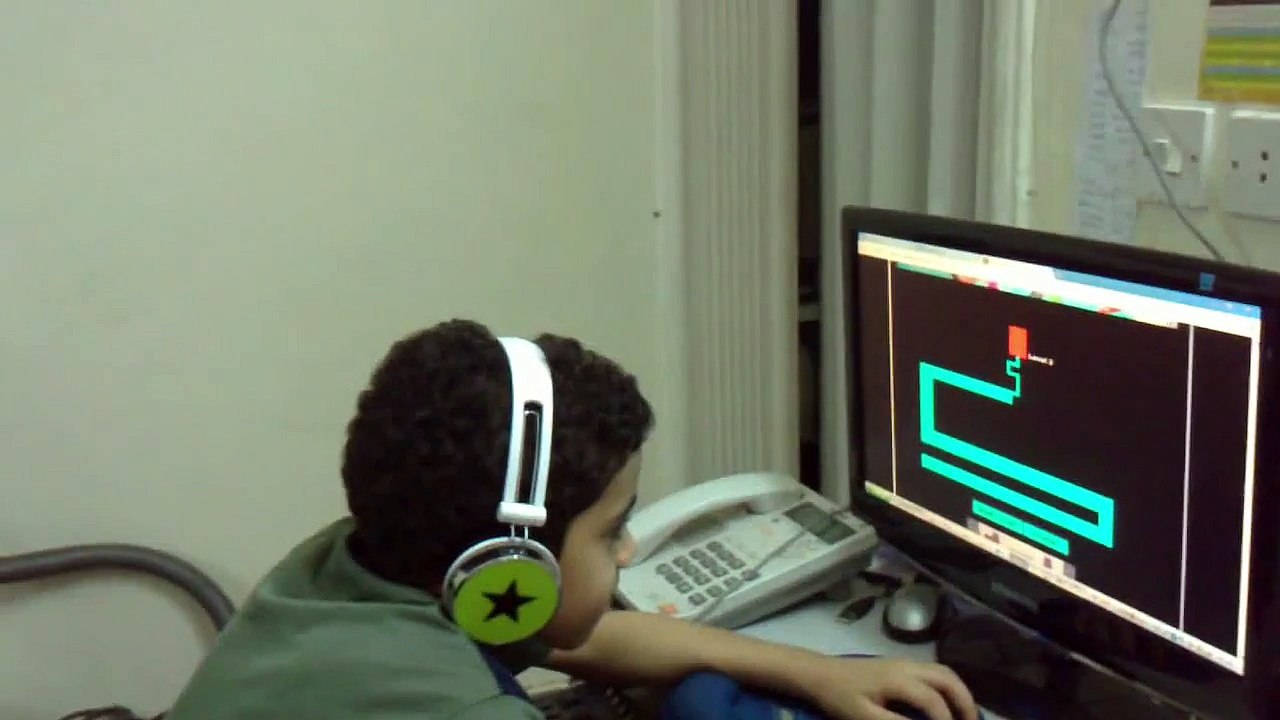 Scary maze prank (arabic)