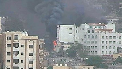 الحوثيون يشنون قصفا عشوائيا على أحياء بتعز