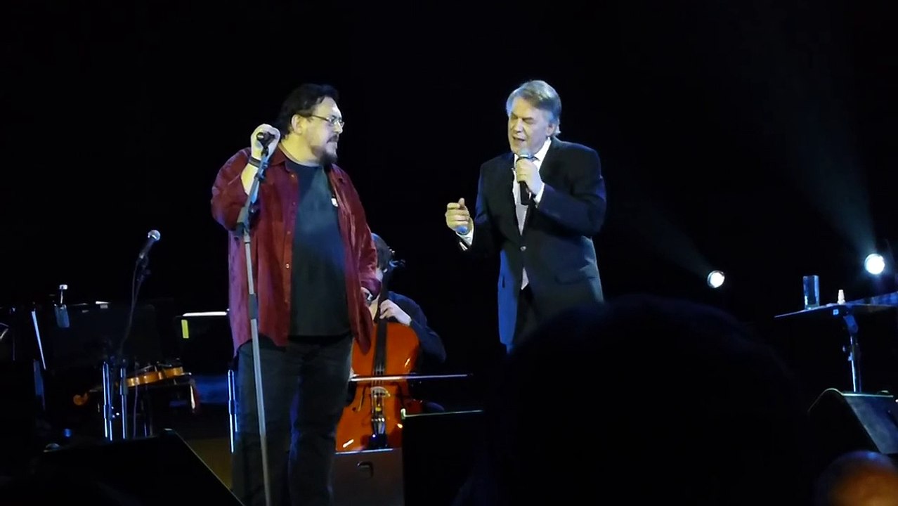 Salvatore Adamo & Lavrentis Mahairitsas - Au café du temps perdu (Athens 1/4/2014)