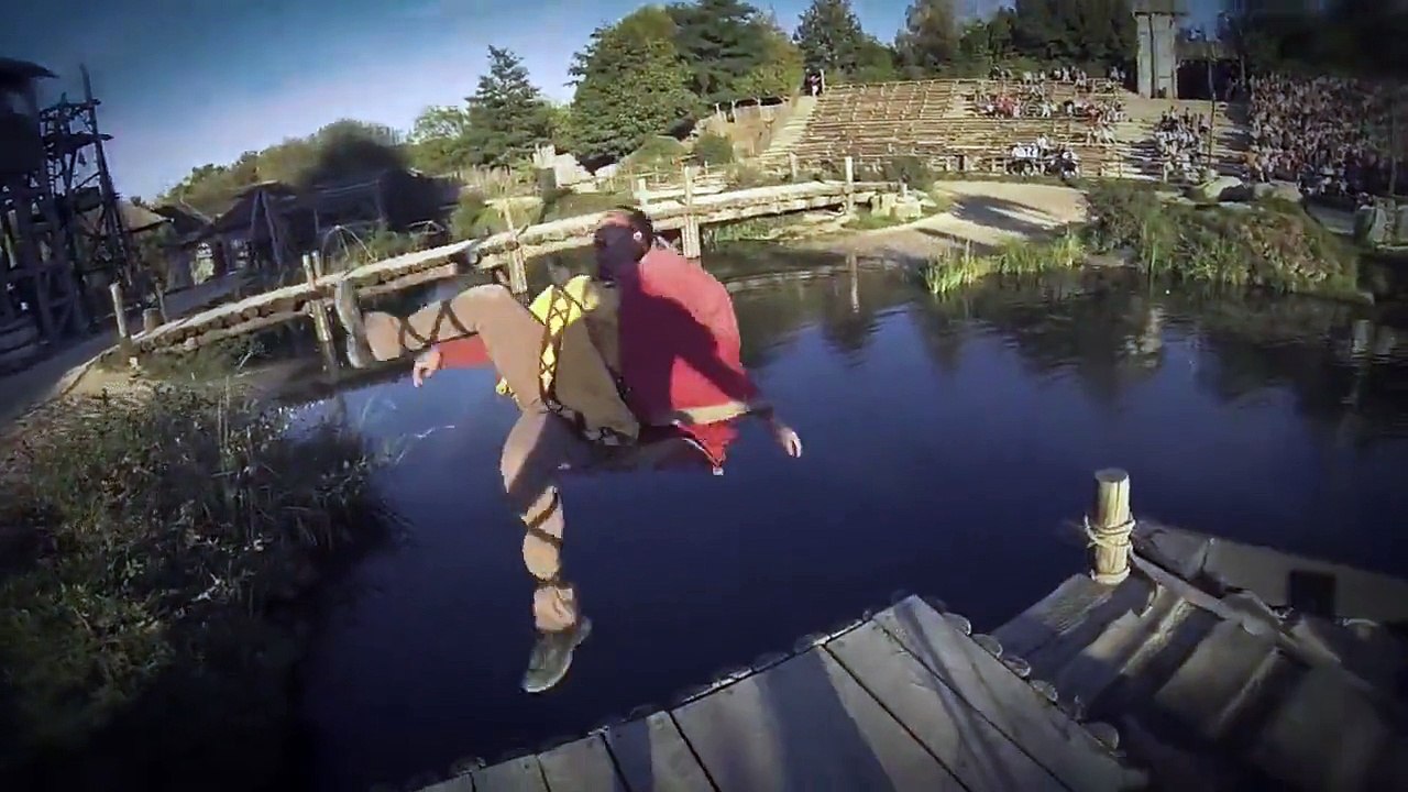 Dans la peau d’un cascadeur Viking au Puy du Fou