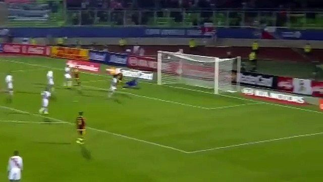 Claudio Pizarro Goal Peru 1 - 0 Venezuela 18.06.2015