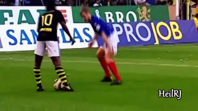 Ronaldo ● Messi ● Ronaldinho ● Zidane ● Ultimate Best Football Tricks & Skills