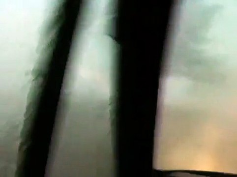 Tornado or Hurricane force winds! (chicago tornado?)