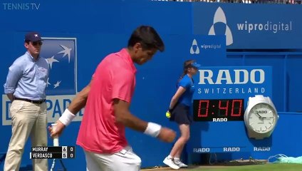 Xem lại cú đánh giúp Andy Murray đi tiếp tại  AEGON Championships