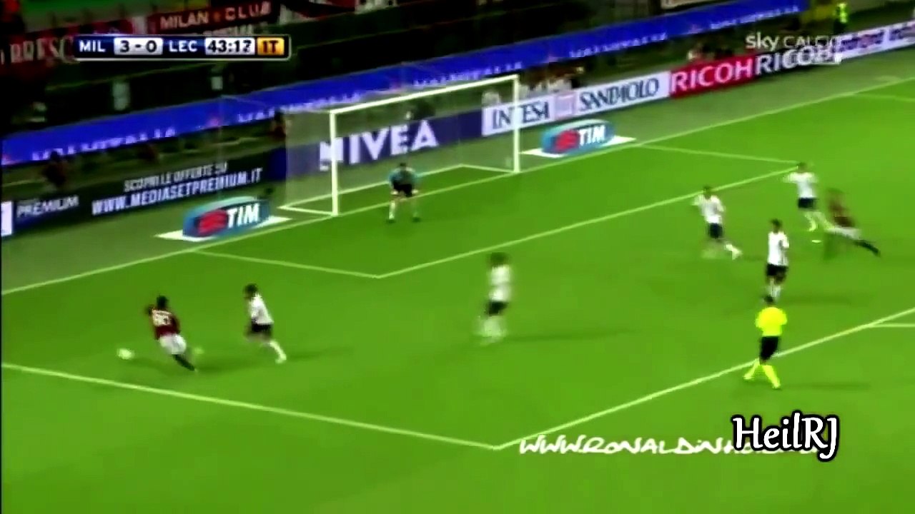 Ronaldinho ● Zidane ● Ronaldo ● Legendary Top 10 Skills Moves