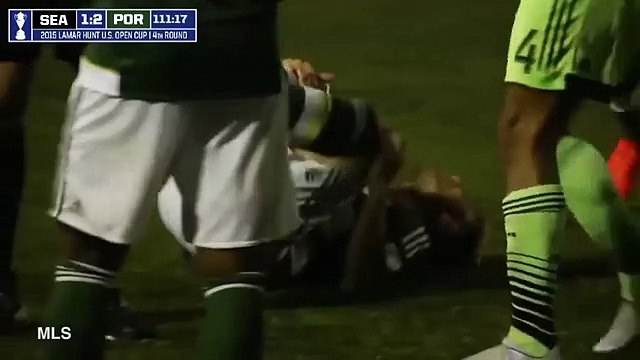 Clint Dempsey Gets Sent Off For Tearing Referee s Notebook