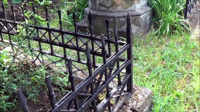 La mormantul lui BARBU LAUTARU-Biserica Zlataust-Iasi