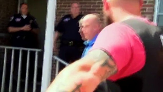 L'auteur présumé de la tuerie de Charleston transféré en Caroline du Sud