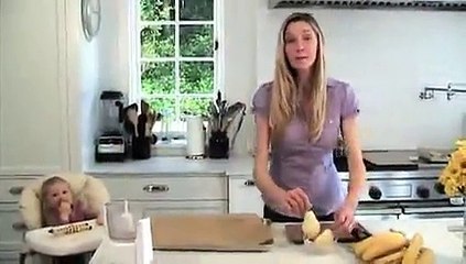 Healthy Recipes for Babies: How to Make Roast Pear & Banana Puree for Toddlers - Weelicious