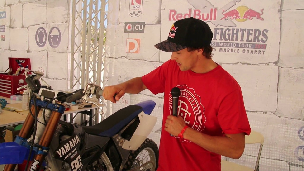 Exclusif ! Découvrez les modifications de la moto de Tom Pagès  pour passer son BikeFlip !