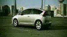 Dancing car