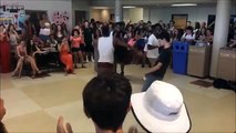 Il surprend tout le monde durant une battle de danse