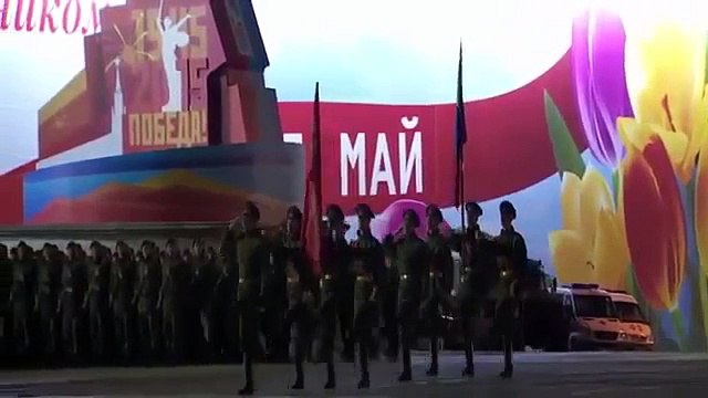 70th Anniversary WWII(World War II) | APCs, tanks roll through Moscow 1st Red Sq V-day rehearsal