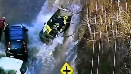 Bear Grylls _ seul face à la ville - 30-MAN VS WILD-\\\\\\\\\\\\\