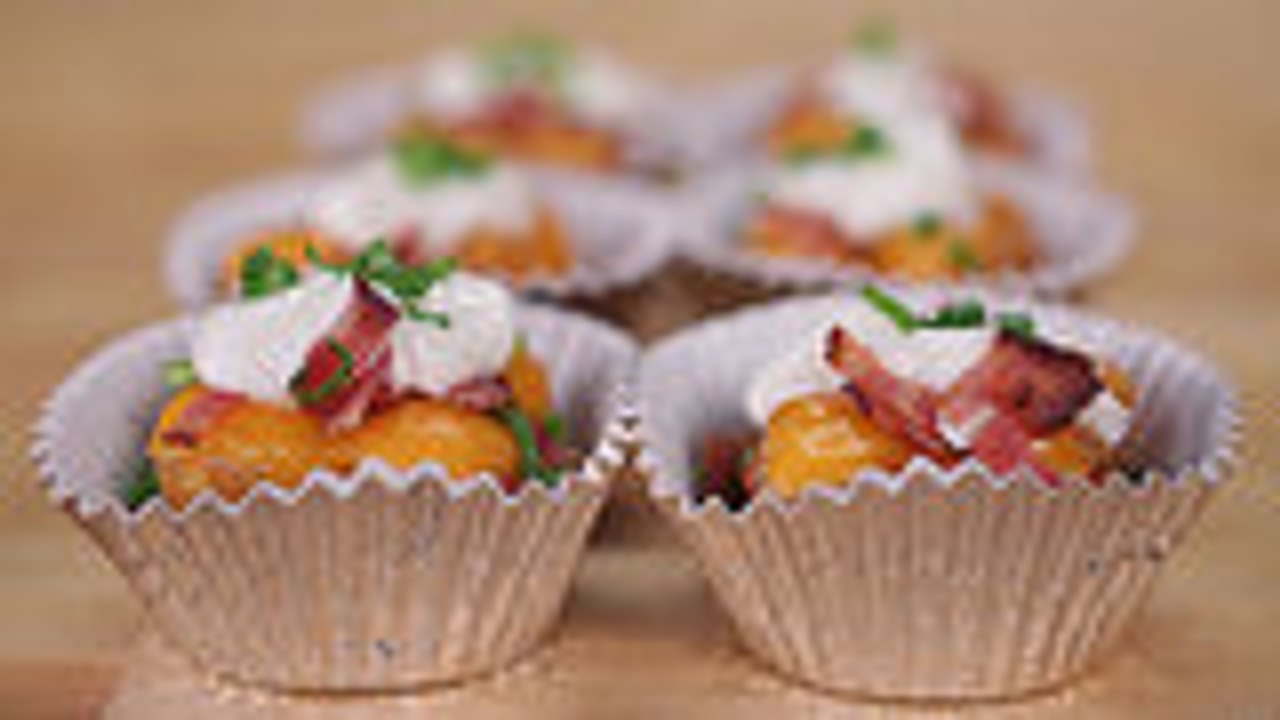 Cheesy Bacon Tater Tots Are Game-Day Food at Its Finest