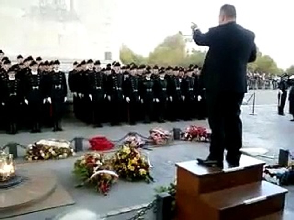 Cérémonie de la Flamme à l'Arc de triomphe le 12 oct 2009, par l'AX et l'Ecole