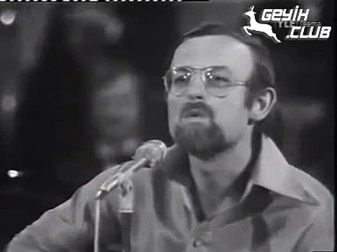 Dünyanın En Güzel Islık Çalan Adamı