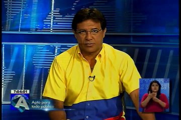 Piloto estrella la avioneta para evitar caer sobre motociclista