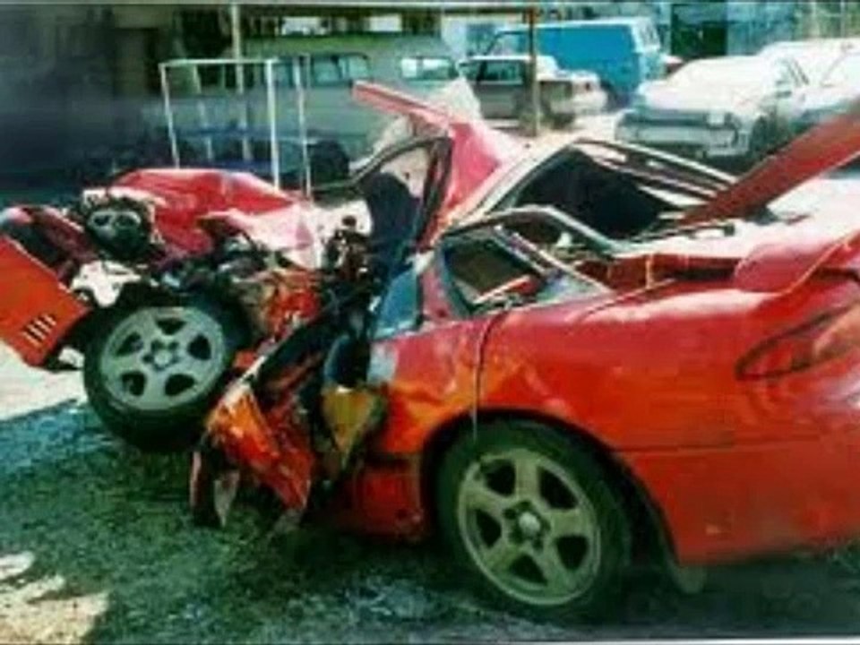Most amazing car accidents