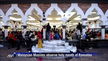 Muslim worldwide observe holy fasting month of Ramadan