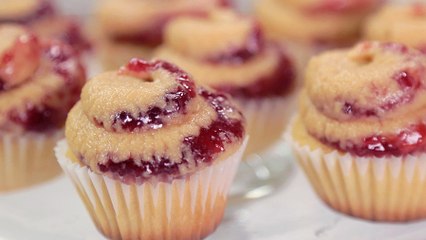 Simple and Sweet Peanut Butter and Jelly Mini Cupcakes