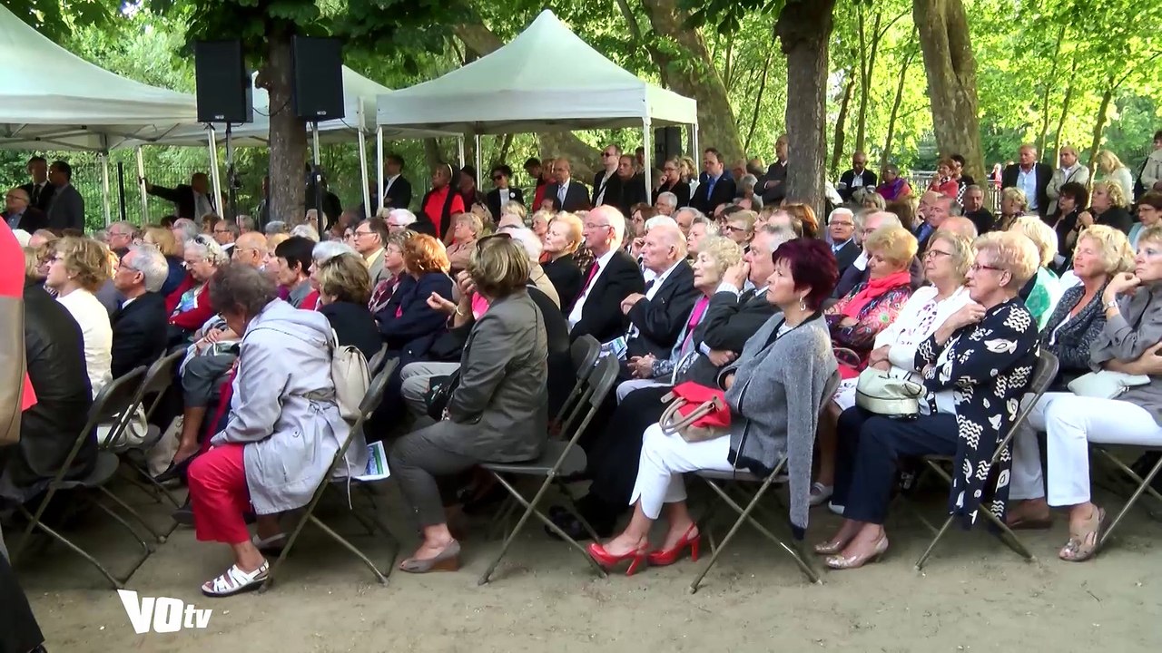 Nicolas Sarkozy à la plage de l'Isle-Adam