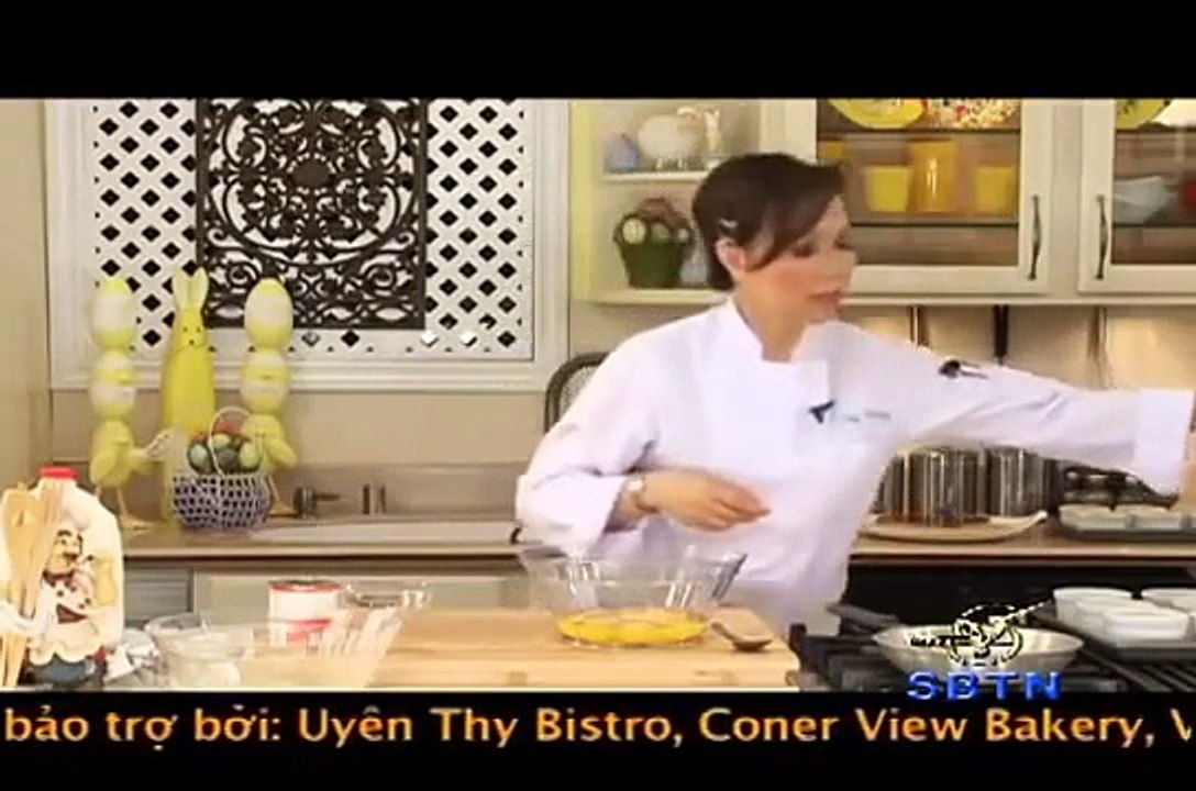 Cách làm bánh caramen(flan) phần 1 Uyen Thy cooking video Dailymotion