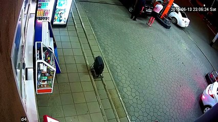 Cet Homme avait Très Très... Très Soif !