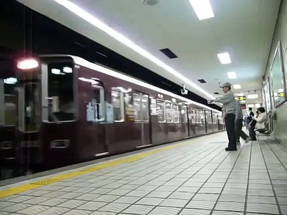 堺筋線日本橋駅（in Osaka, Subway Sakaisuji Line）