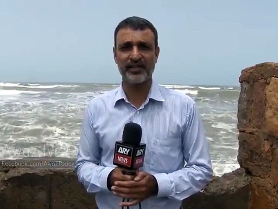 It’s Not Easy To Be A Reporter - MUST WATCH