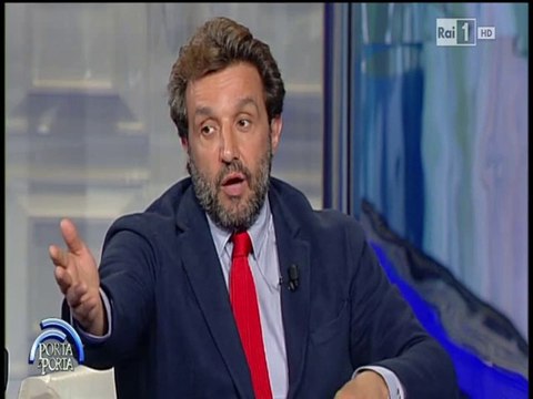 Flavio Insinna ospite in studio a Porta a Porta su Rai 1 - 18/06/2015