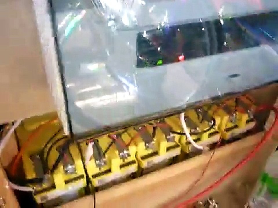 wind turbine+solar panel= hybrid system