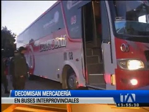 Decomisan mercadería en buses interprovinciales