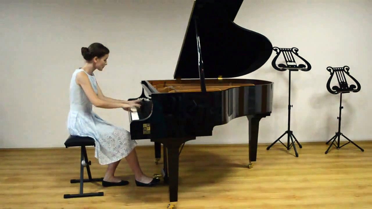 Fortesa Jusufi - Chopin's Op.25 No.12 (Ocean) Etude