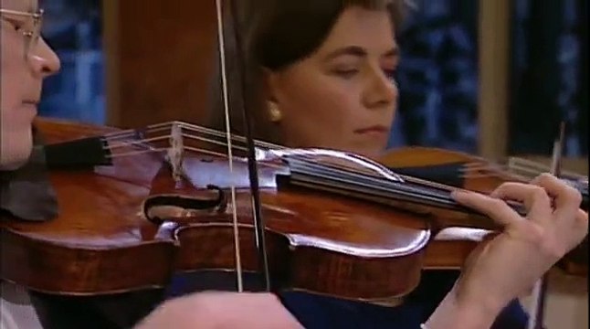 Bach: Brandenburg Concerto No. 6 in B flat major, BWV 1051 (Freiburger Barockorchester)