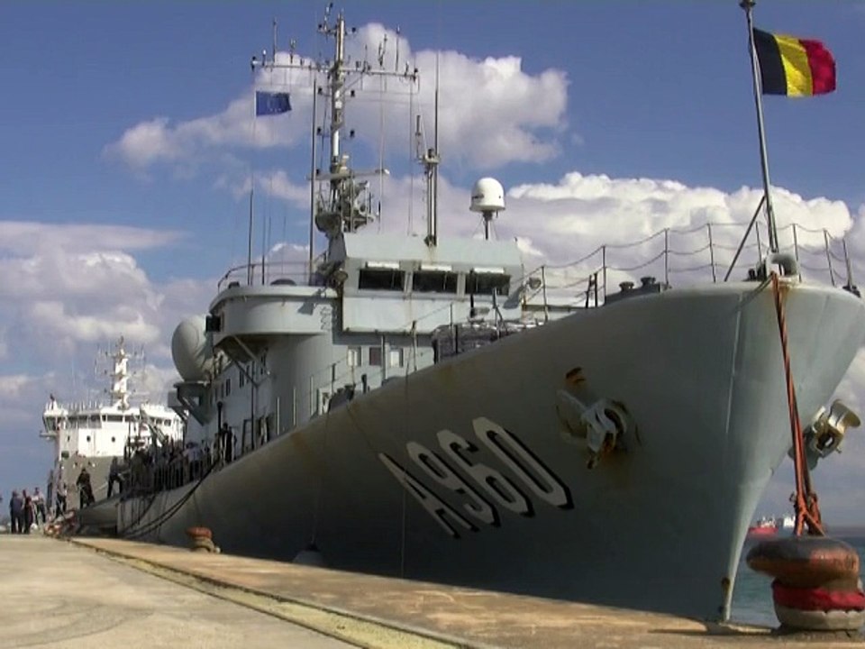 Migrants: l'UE va lancer lundi une opération navale en Méditerranée contre les passeurs