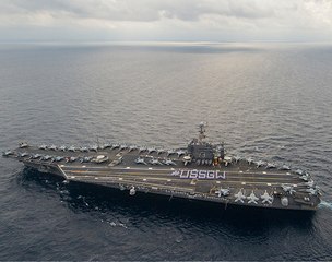 USS George Washington and 6,000 Crew Dock in Brisbane One Last Time