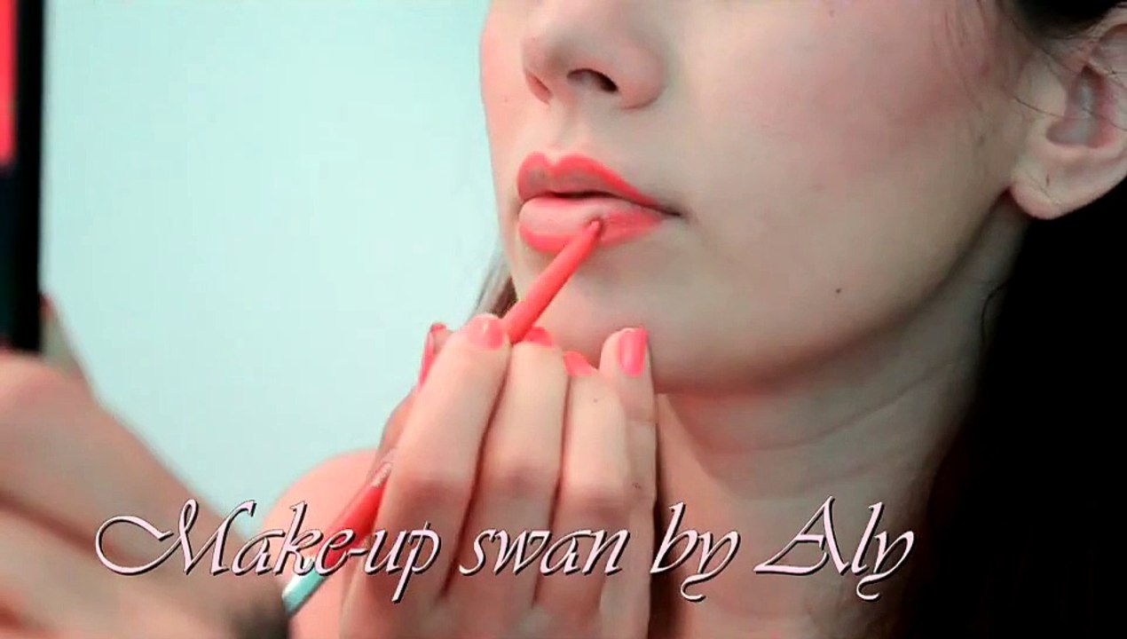 Make-up tutorial for lips, Tutorial machiaj aplicare ruj