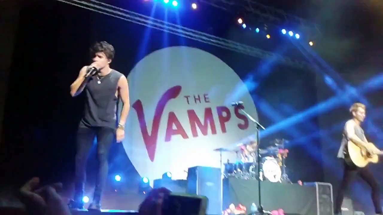 The Vamps - Oh, Cecilia(Breaking my heart) (Live