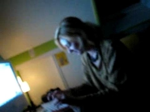 Ma femme qui dodo chez moi XD