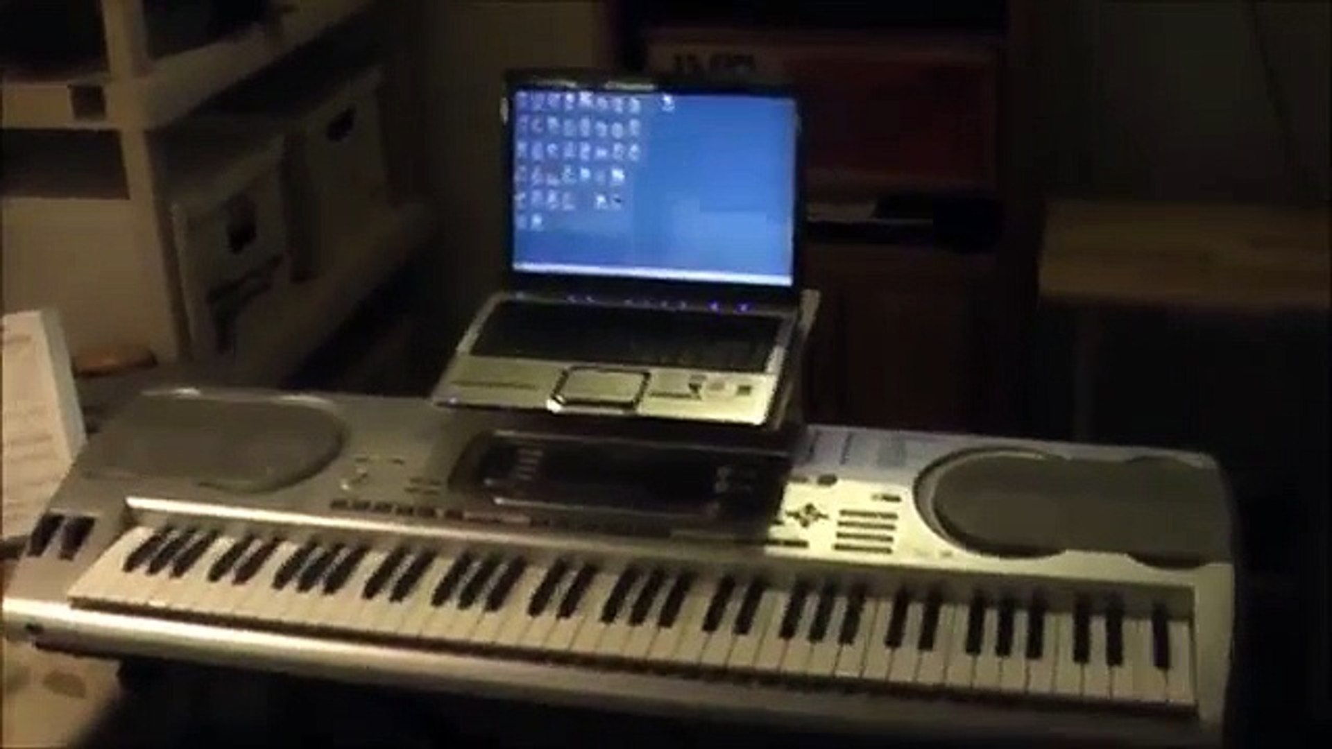 knop kubus Centrum DIY laptop computer holder for Casio piano keyboard - video Dailymotion