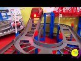 Cars Piston Cup 500 Race Track Ultimate Disney Pixar Cars2 Speed Stunts Crashes & Smashes