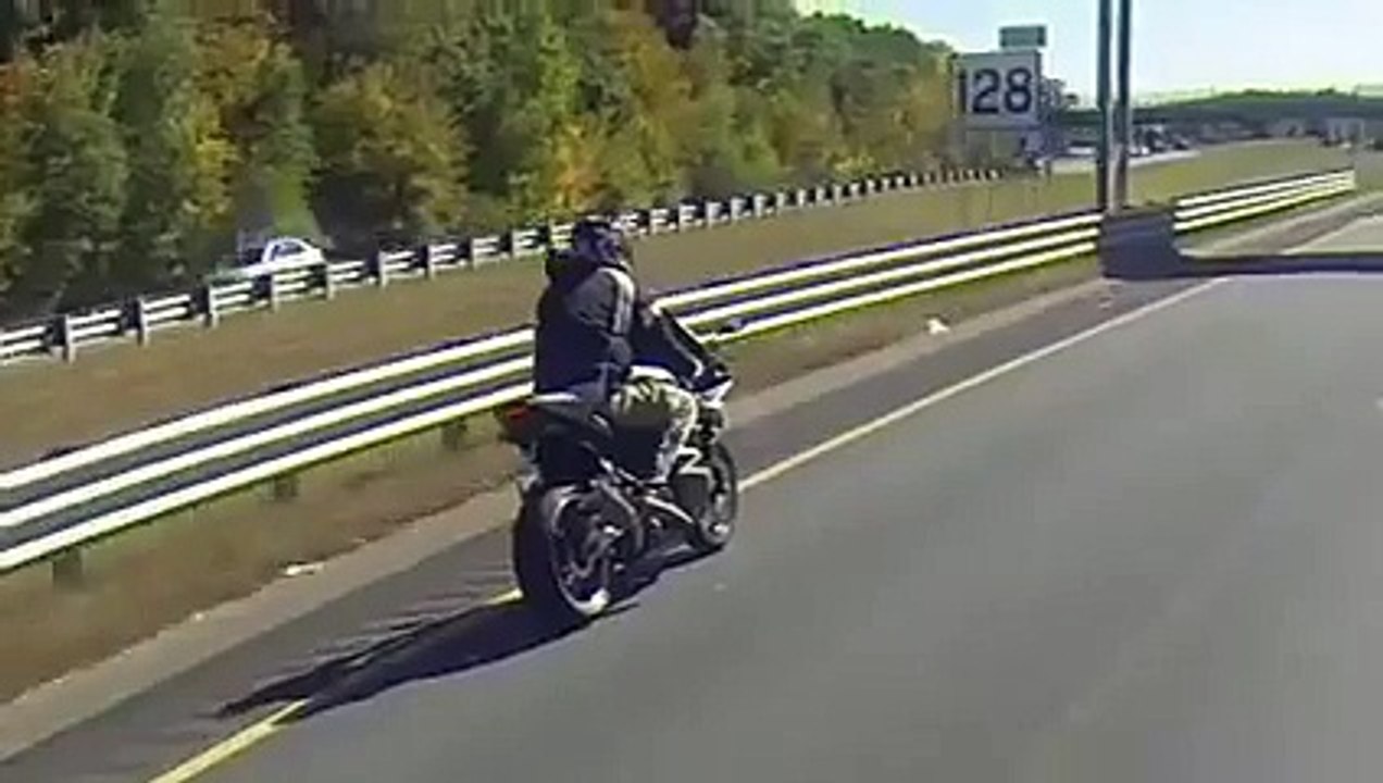 Il fallait pas le suivre de trop près celui là