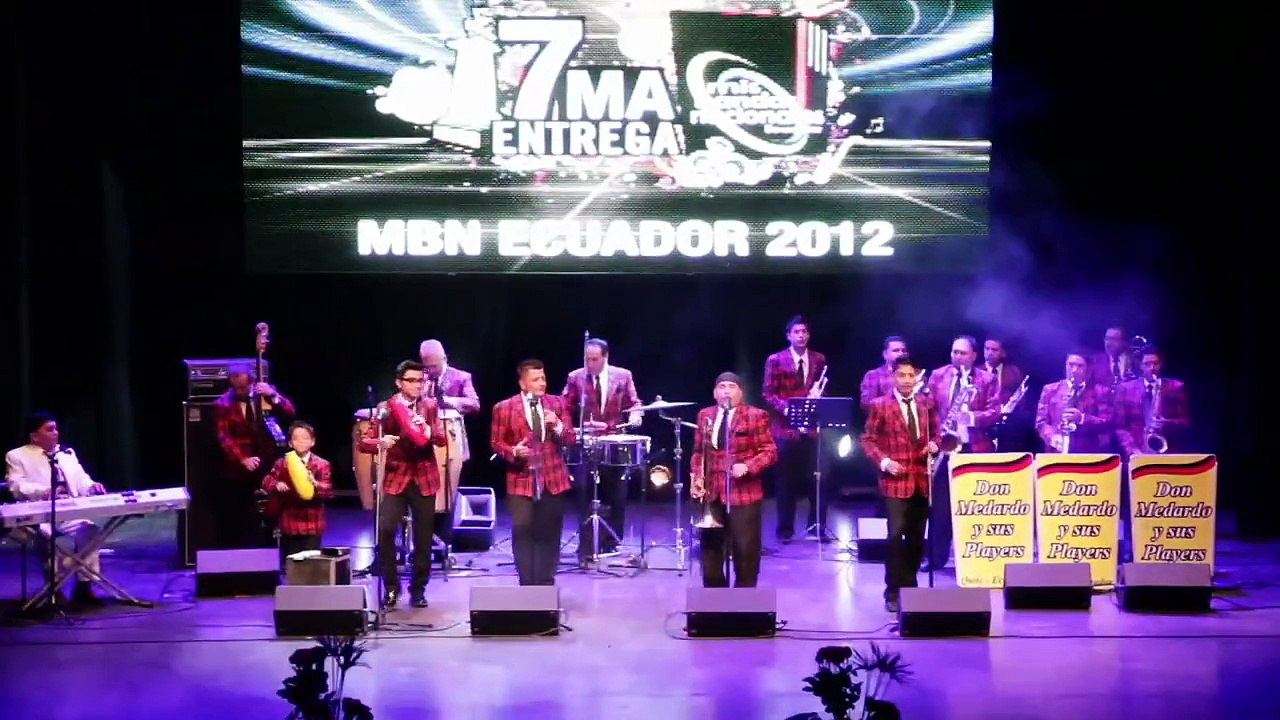 al calor de la cumbia Don Medardo y sus Players (en vivo) HD
