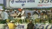 Badal honoured - Celebrating 350th Foundation Day of Anandpur Sahib