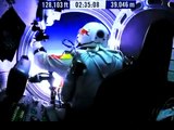 Baumgartner springt aus 39 000 Metern   Freefall fom the edge of Space 14 10 2012 2