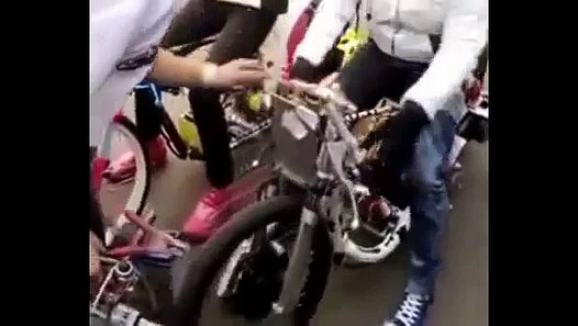 Kumpulan Video  Balapan  Indri Barbie Drag  Bike Drag  Race 