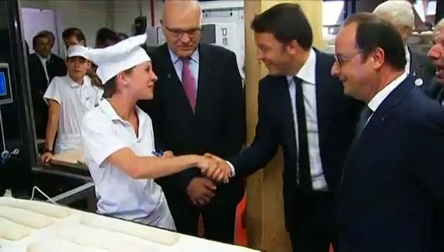 François Hollande joue au boulanger à l'Expo universelle de Milan