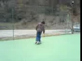 Nono Popo et Lea au skate park