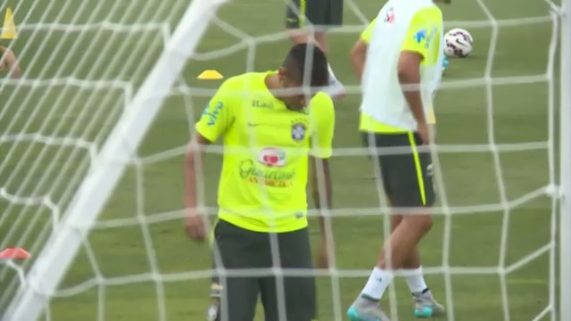 Neymar prend 4 matches ! - Foot - Copa America